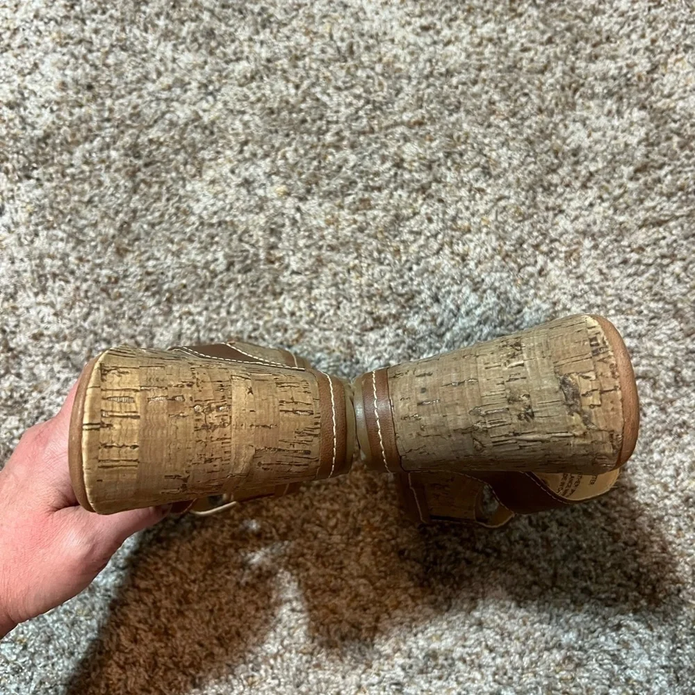 Cynthia Rowley Porter Leather Wedge Sandal Shoes Tan SZ 9 M - Picture 8 of 11